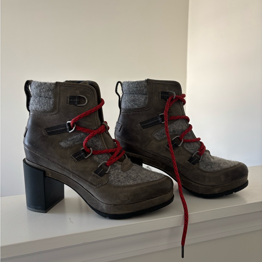 Sorel Brown and Gray Heeled Boots with Red Laces